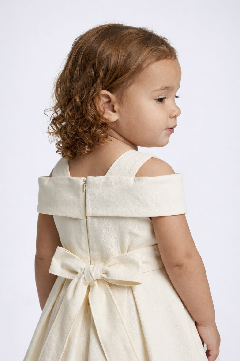 3D Rose Structured Party Dress (Offwhite)